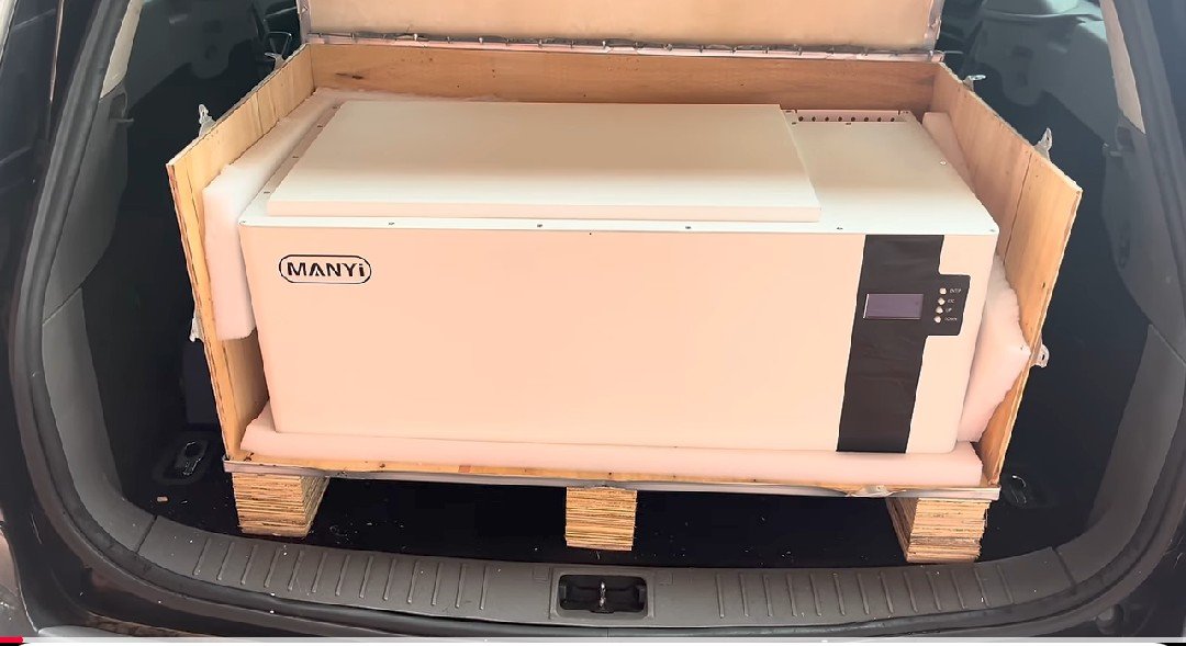 Inversor MANYI PV12kw preparado para el transporte
